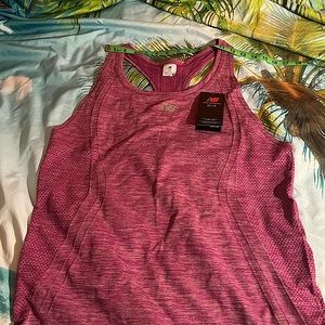 ❤️NEWBALANCE SZXL PINK TANK TOPS VERY COMFORTABLE FOR WORKOUT ❤️